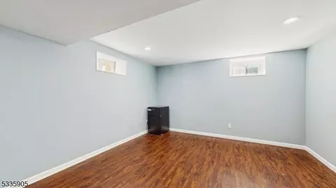 552 Lorraine Ave, Middlesex, NJ 08846 photo 19