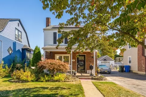 158 Ford Ave, Woodbridge Twp, NJ 08863