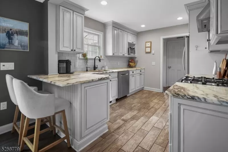  72 Mount Harmony Rd, Bernardsville, NJ 07924 photo 10