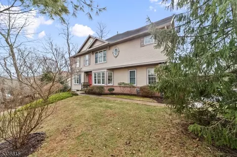168 Neil Ct, Princeton, NJ 08540