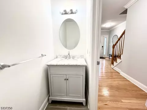 17 Eggers Ct, Summit, NJ 07901 photo 10