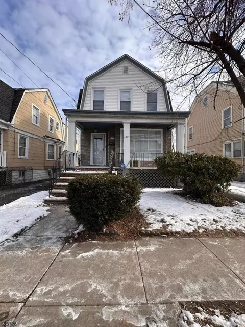 582 Stuyvesant Ave, Irvington, NJ 07111