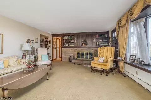 5 Broad View Pl, Flemington, NJ 08822 photo 8