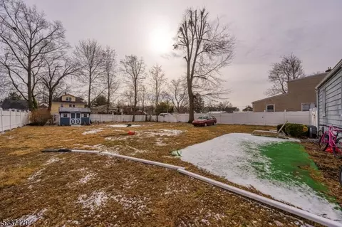 Exterior - 1438 E 2nd St, Plainfield, NJ 07062 photo 3 of 3