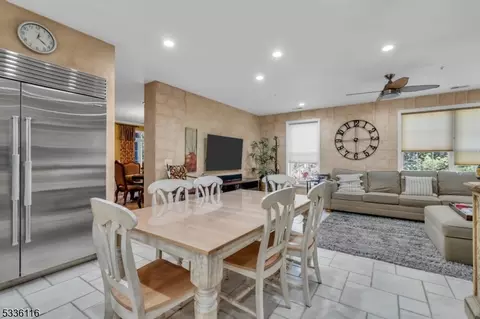 1212 Hamilton Dr #1212, Rockaway, NJ 07866