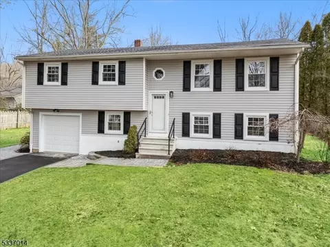 1285 Oxford Rd, Bridgewater, NJ 08807