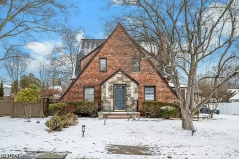 44 E Reid Pl, Verona, NJ 07044