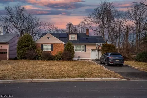 80 Netherwood Ave, North Plainfield, NJ 07062