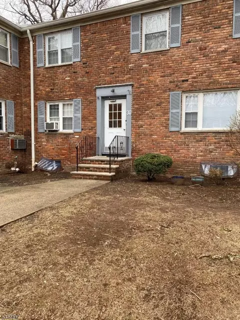 30 Wedgewood Dr UNIT 46, Verona, NJ 07044