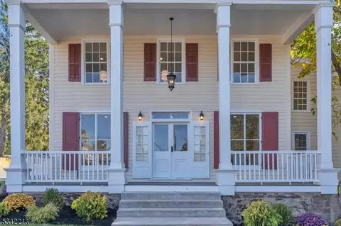 2 Mill St, Alexandria, NJ 08867