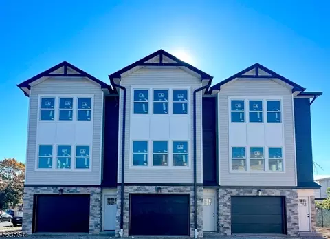 23 Frederick St #1, Garfield, NJ 07026