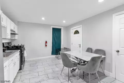 974 Prospect Ave, Plainfield, NJ 07060 photo 4