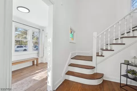 33 Caldwell Pl, Springfield, NJ 07081 photo 21