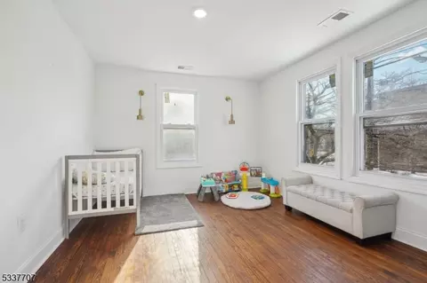 33 Caldwell Pl, Springfield, NJ 07081 photo 16