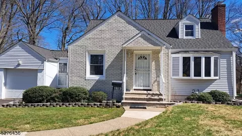 1223 Lakeview Ter, Plainfield, NJ 07060