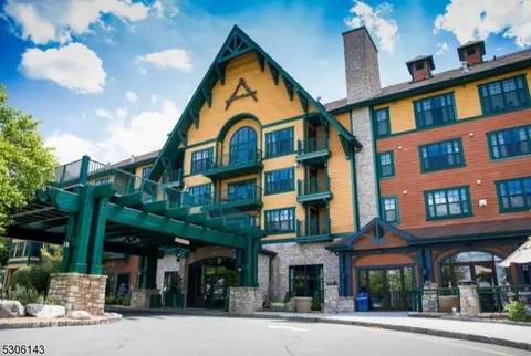 200 State Rt 94 UNIT 332, Vernon, NJ 07462