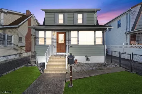 1025 Cross Ave, Elizabeth, NJ 07208