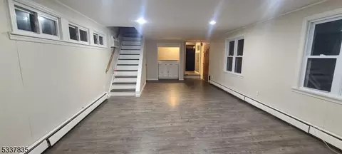 233 Maple Ave, North Plainfield, NJ 07060 photo 7