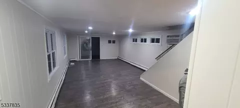 233 Maple Ave, North Plainfield, NJ 07060 photo 2