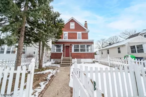 31 Baldwin Pl, Bloomfield, NJ 07003