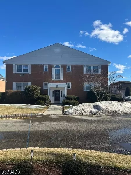 565 Grove St Apt D 012 #012, Clifton, NJ 07013