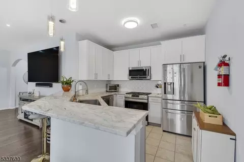 512 Deluca Rd #512, Belleville, NJ 07109