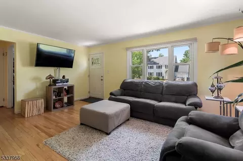 1311 Florence Ave, Plainfield, NJ 07060 photo 4