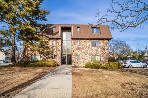 110 Newark Ave #6, Belleville, NJ 07109