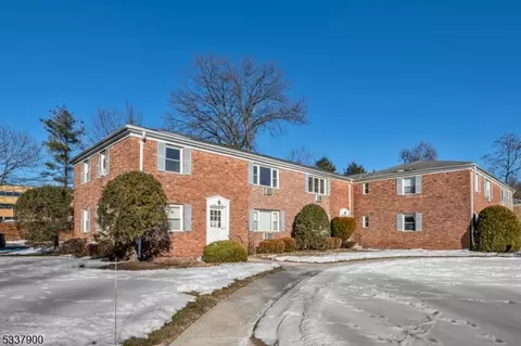 43 Conforti Ave #86, West Orange, NJ 07052