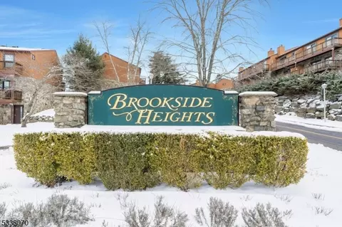4 Brookside Hts # A, Wanaque, NJ 07465