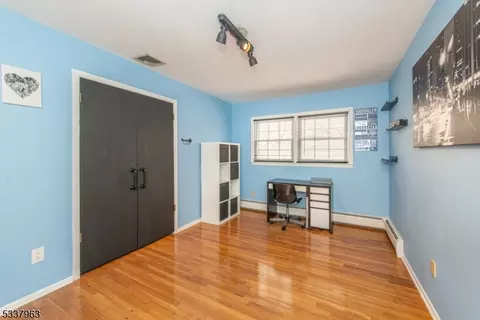 51 Molinari Dr, Wanaque, NJ 07465 photo 16
