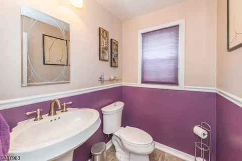 51 Molinari Dr, Wanaque, NJ 07465 photo 11