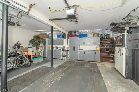 51 Molinari Dr, Wanaque, NJ 07465 photo 24