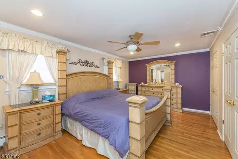 51 Molinari Dr, Wanaque, NJ 07465 photo 12