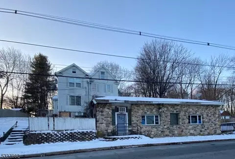 323 Rutherford Ave, Franklin, NJ 07416