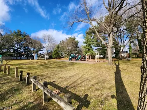 755 Walnut St, Paramus, NJ 07652 photo 32