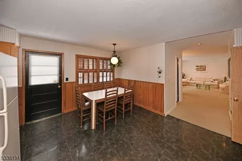 755 Walnut St, Paramus, NJ 07652 photo 10
