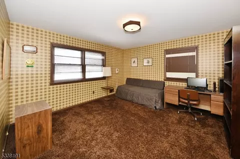 755 Walnut St, Paramus, NJ 07652 photo 21