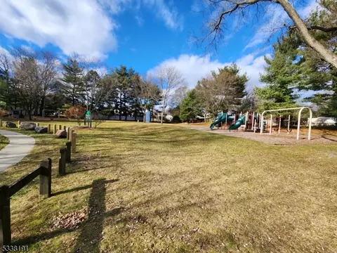 755 Walnut St, Paramus, NJ 07652 photo 33