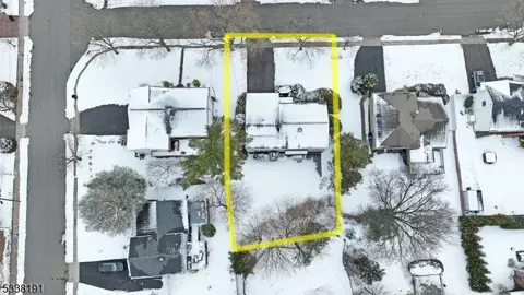 755 Walnut St, Paramus, NJ 07652 photo 29