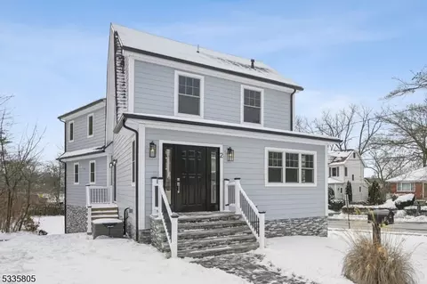 2 Wittkop Pl, Millburn, NJ 07041