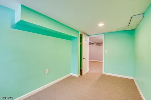 3 Macarthur Dr, Edison, NJ 08837 photo 22