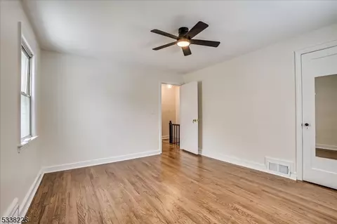 3 Macarthur Dr, Edison, NJ 08837 photo 15