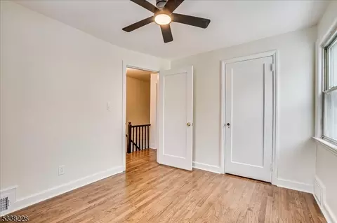 3 Macarthur Dr, Edison, NJ 08837 photo 18