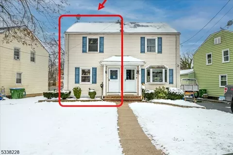 3 Macarthur Dr, Edison, NJ 08837 photo 2