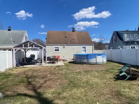 83 Burnside Pl, Wanaque Boro, NJ 07420 photo 18