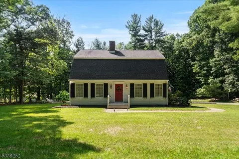 22 Koeck Rd, Knowlton Twp, NJ 07832