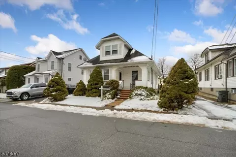 9 Kitchell Ave, Wharton, NJ 07885
