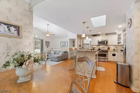 4 Sturbridge Cir, Wayne, NJ 07470 photo 21