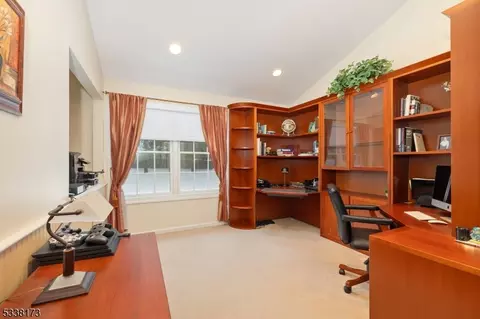 4 Sturbridge Cir, Wayne, NJ 07470 photo 25